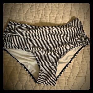 Cupshe high waisted ruched bikini bottoms